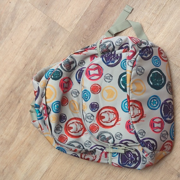 Gap Kids Marvel Backpack - Picture 2 of 7